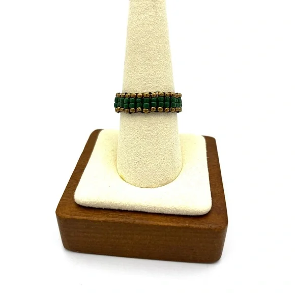 HAND CRAFTED Unisex Bronze and Green Beaded Ring - Picture 2 of 2